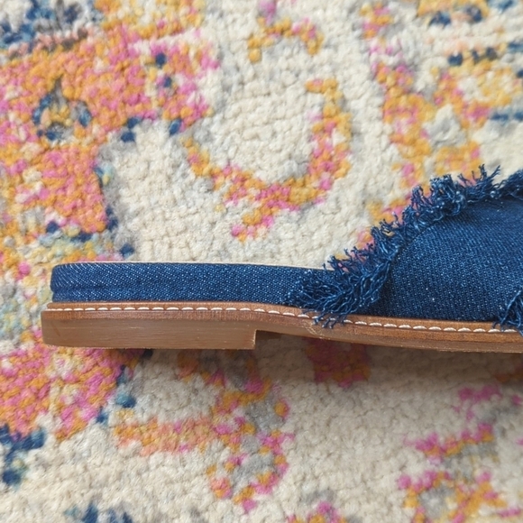 Jon Josef Noble Dark Wash Denim Frayed Criss Cross Open Toe Slide Sandals 9 - Picture 9 of 15